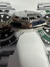 Load image into Gallery viewer, NEW dial Black ceramic seiko nh35 automatic sub - with video