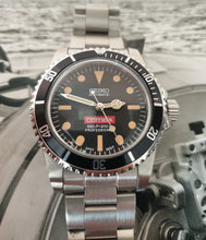 Load image into Gallery viewer, build order deposit for Andi - Comex RED