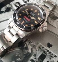 Load image into Gallery viewer, build order deposit for Andi - Comex RED