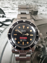 Load image into Gallery viewer, build order deposit for Andi - Comex RED