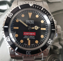 Load image into Gallery viewer, build order deposit for Andi - Comex RED