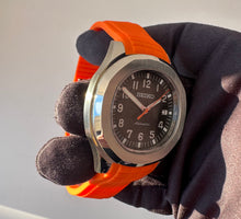 Load image into Gallery viewer, Seiko nh35 Aquanaut orange Mod