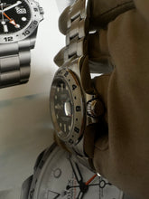 Load image into Gallery viewer, Seiko mod explorer 2 dial text (4r36 gmt movement)