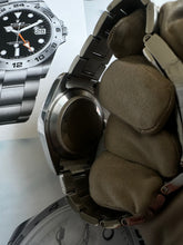 Load image into Gallery viewer, Seiko mod explorer 2 dial text (4r36 gmt movement)