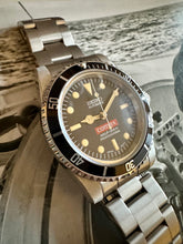 Load image into Gallery viewer, Seiko mod- Comex RED sapphire glass