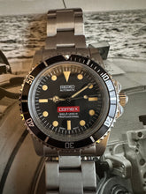 Load image into Gallery viewer, Seiko mod- Comex RED sapphire glass