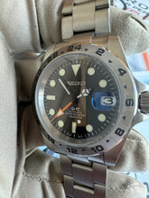 Load image into Gallery viewer, Seiko mod explorer 2 (4r36 gmt movement)