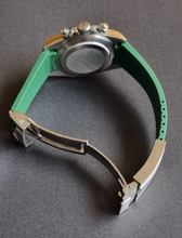 Load image into Gallery viewer, Green vs daytona ceramic custom seiko vk63 daytona mod watch