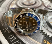 Load image into Gallery viewer, The Ceramic Black and blue bezel watch