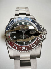 Load image into Gallery viewer, Your name on the dial, your engraving on the crown and case back