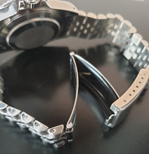 Load image into Gallery viewer, Prospex vintage style on jubilee bracelet