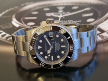 Load image into Gallery viewer, Black ceramic seiko nh35 automatic movement classic watch