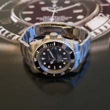 Load image into Gallery viewer, Black ceramic seiko nh35 automatic movement classic watch