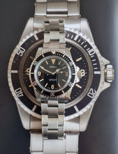 Load image into Gallery viewer, Dateless patina vintage style automatic diver watch