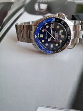 Load image into Gallery viewer, Seiko skx mod the black & blue bezel vs deepsea