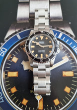 Load image into Gallery viewer, Build deposit - Garry - 43mm gold