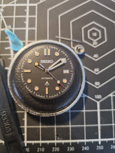 Load image into Gallery viewer, Build deposit - Garry - 43mm gold