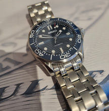 Load image into Gallery viewer, BLUE ceramic seiko seamaster mod