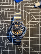 Load image into Gallery viewer, Single red vintage style watch build