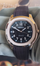 Load image into Gallery viewer, Seiko mod Aquanaut Rose