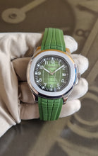 Load image into Gallery viewer, Seiko mod Aquanaut green