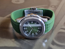 Load image into Gallery viewer, Seiko mod Aquanaut green