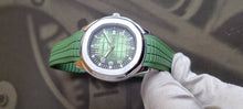 Load image into Gallery viewer, Seiko mod Aquanaut green