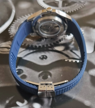 Load image into Gallery viewer, Seiko Aquanaut blue Mod