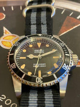 Load image into Gallery viewer, vintage style driver black aluminium bezel seiko nh35 automatic movement watch on nato
