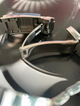 Load image into Gallery viewer, Green ceramic bezel sunburst green dial automatic watch