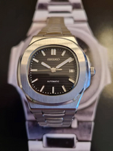 Load image into Gallery viewer, Seiko mod watch nautilus black dial