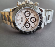 Load image into Gallery viewer, Black white ceramic seiko Panda daytona mod watch