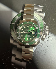 Load image into Gallery viewer, NEW dial green ceramic seiko nh35 automatic sub
