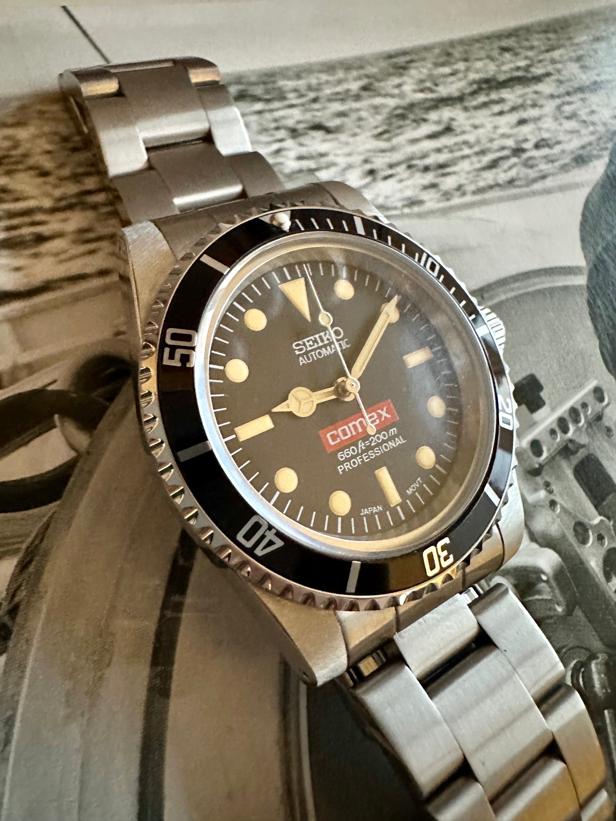 Seiko mod- Comex RED sapphire glass – Lovetomodwatches