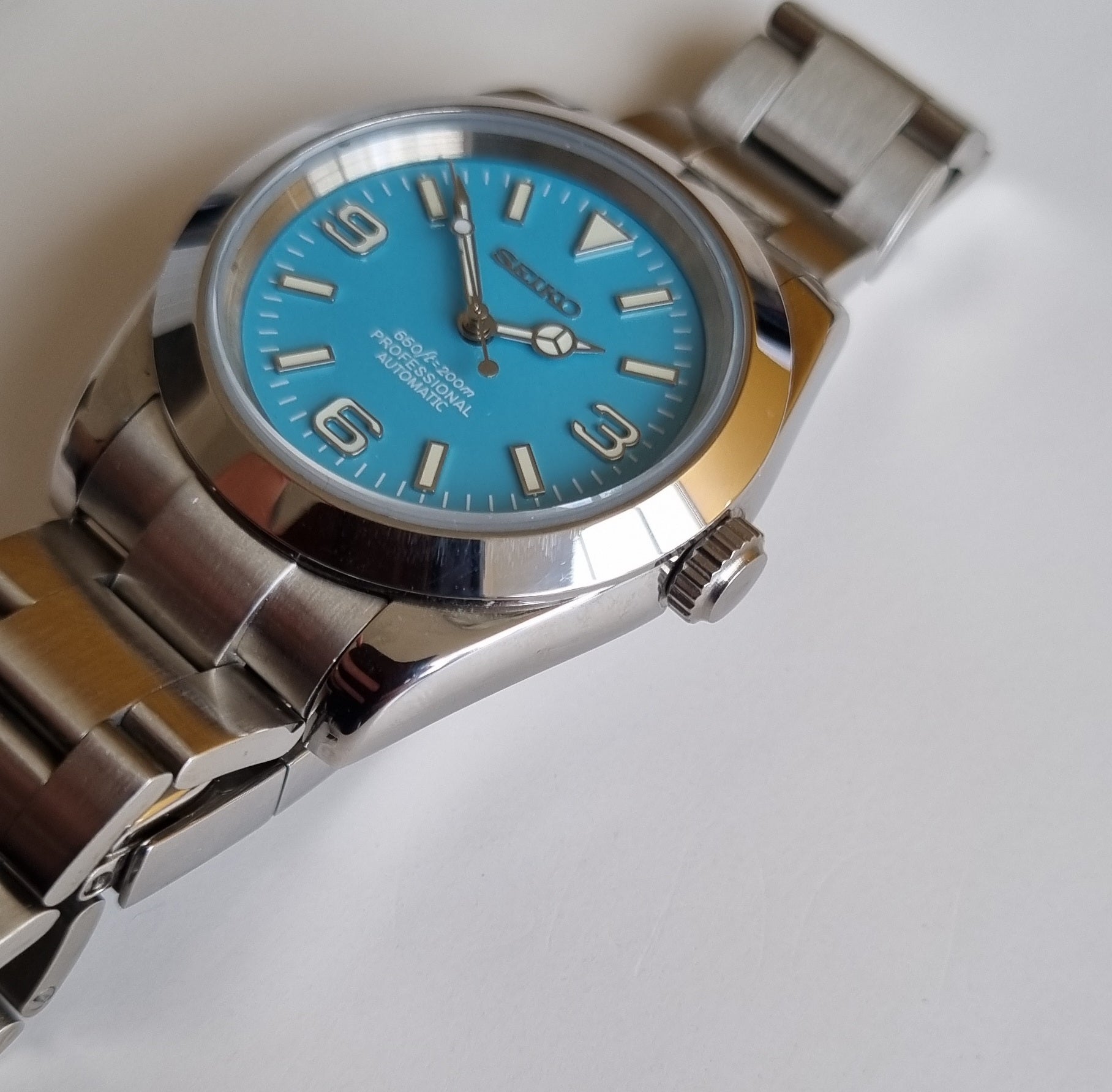 Seiko nh35 40mm Explorer tiffany blue dial – Lovetomodwatches