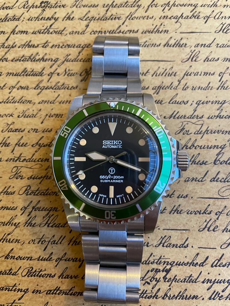 Vintage light green bezel watch
